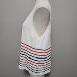 Multicolored striped v Photo 4