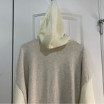 POL Cream and Gray Cardigan with Hooded Design Photo 6