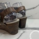 Aetrex  Wmns Taupe Leather Ariel Wedge Sandals Sz 40 Sz 9-9.5 Comfort Minimalist Photo 3