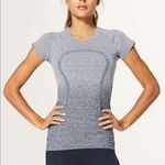 Lululemon Swiftly Tech Short Sleeve Photo 0