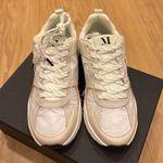 Holloway Mallet London  Sneaker Photo 1