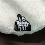 Skull Style Anime Character Metal Enamel Skull Pin‎ Halloween Clothing Lapel Black Photo 2
