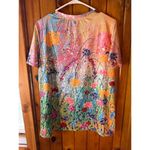Floral‎ woman's shortsleeve shirt size Large Photo 1