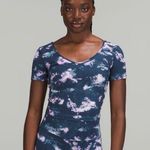 Lululemon 'Align T-Shirt' size 8 Photo 0