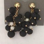 Badgley Mischka New  Cluster Earrings Black & Cryst Photo 0