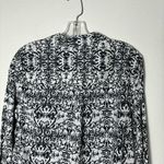 Gloria Vanderbilt  Cotton Button Down Blouse size Medium Photo 4