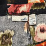 14th & Union 3/$15  floral pencil skirt Photo 4