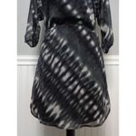 EXPRESS NEW women's XS black/white lined one-piece dress Photo 5