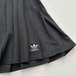 Adidas  ADICOLOR CLASSICS TENNIS SKIRT Size XS Photo 4