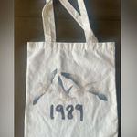 Taylor Swift  1989 Tote.
Taylor’s Version Swiftie Gift Photo 0