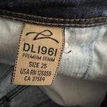 DL1961  Stella Coachella Acid Wash Cuff 360 Stretch Denim Jean Short | 25 Photo 4