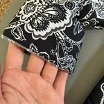 Lands' End  Women's Petite Blouse Size‎ 12 Black Paisley Long Sleeve Photo 3