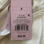 Wild Fable Wide Leg Tapered at Ankle Cargo Pants Cream Size Small NWT Photo 5