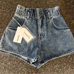 GRLFRND NWT  Amara Shorts in call my name women’s 25 Photo 5