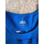Alo Yoga  Women's Blue Cut Out Workout Tank Top Standard Size S Sleeveless Photo 1
