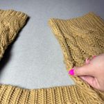 Missguided Women's Cable Knit Crop Top Sweater Mustard Yellow US size 6/8 Photo 8