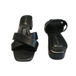 Vince Camuto VP-Jestela Leather Sandals w/Gold Trim on Heel, Sz 7.5 Photo 2