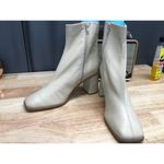 Free People  Sienna Bootie Women's 9.5 White Leather Side Zipper Block Heel Boots Photo 5