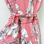 Haute Monde Red Striped Short Sleeve Floral Romper with Tie Waist. Size Small Photo 5
