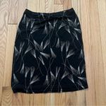 Ann Taylor  Sz XS Black & Cream Rayon Pullover Skirt--Above the Knee Photo 0