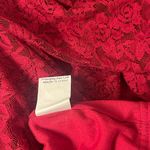 Elegant Red 3/4 Sleeve Crew Neck A Photo 4