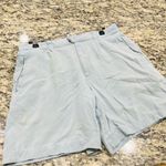 Tommy Bahama 100% silk size 8 shorts Photo 3