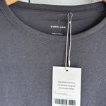 Everlane The Air Tee in Graphite, Size X-Small Photo 5