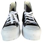 Converse CTAS Lugged 2.0 Hi Top Platform Sneakers Black White Unisex Size 11.5 W Photo 3