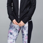 Lululemon If You’re Lucky Capri Size Four Photo 0