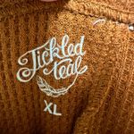 Tickled Teal  long sleeve waffle top Photo 2