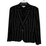 Peter Nygard Nygard Collection Black Blazer Photo 0