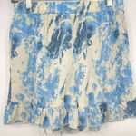 Boohoo Vibrant Cloud-Patterned Shorts Photo 0
