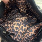 B. Makowsky Leather Shoulder Bag B30 Black Photo 9