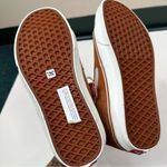 Vans NEW  Sk8 Hi Tops Sherpa Lined Suede Leather Lace Up Sneakers M 8/ W 9.5 Photo 6