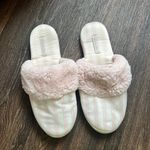 Victoria's Secret VS Slippers Photo 0