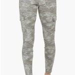 Spanx BRAND NEW  Womens Stretch Twill Ankle Cargo Pants in Size Petite Small Camo Photo 1