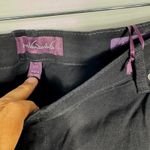 Gloria Vanderbilt Amanda Black Slimming Stretch Heritage Fit Capris 24W Short Photo 2