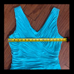 Sangria  sleeveless Blue formal Dress - Size - Medium Photo 6