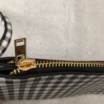 Black and White Gingham Print Wristlet Wallet Photo 2