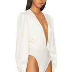 superdown Tammie Satin Deep V Bodysuit Ivory White Size Small NWT Photo 6