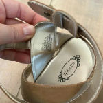 JoyFolie Expresso Odette Leather Sandals Wedge Sz 8.5 Tan Photo 4