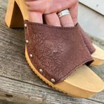 Ellemenno Vintage  Made in Italy Brown Tooled Leather Heeled Slide in Mules 8M Photo 2