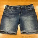 Time And Tru  women’s jean shorts size 16 . Photo 0