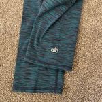 Alo Yoga Women’s alo space dyed capri length yoga workout leggings Medium Photo 2