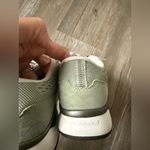 New Balance  Rev Lite Sneakers Running Casual Shoes Green Black White Size 7 Photo 5