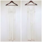 Urban Outfitters BDG  White Crochet Wide‎ Leg Jumpsuit Spaghetti Straps Sz XS New Photo 1