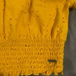 Hollister  Eyelet Bardot Yellow top size XS Photo 1