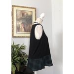 J.Crew women's Size M Sleeveless Blouse Pullover Black V-Neck Photo 6