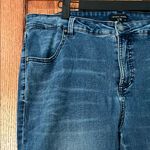 Universal Standard  Medium Wash Skinny Leg Denim - 18P Photo 3
