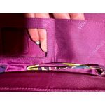 Vera Bradley  Set Y2K crossbody bag and Wristlet in the "Plum Crazy" pattern Photo 12